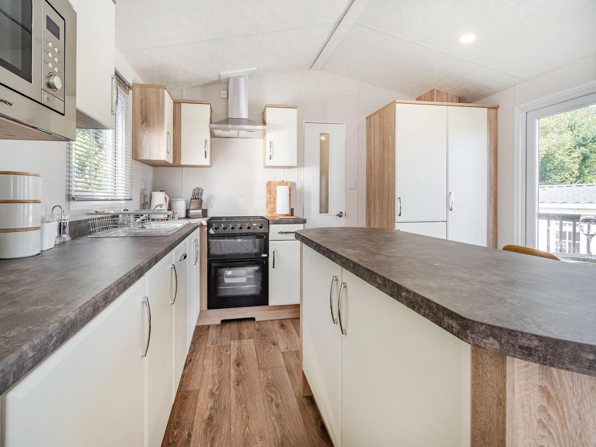 Red Wood Lodge - Uk40849 สการ์โบโรห์ ภายนอก รูปภาพ