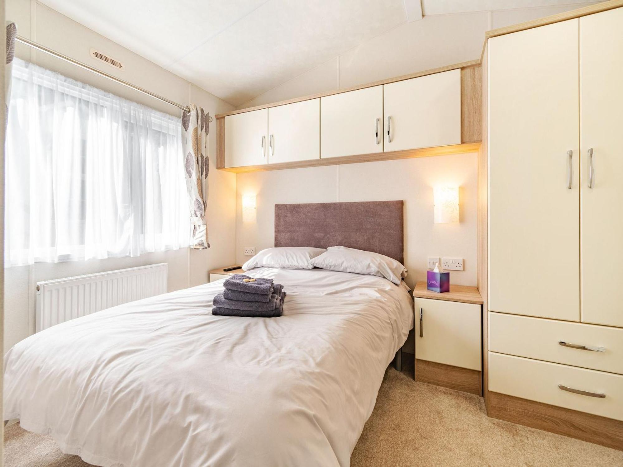 Red Wood Lodge - Uk40849 สการ์โบโรห์ ภายนอก รูปภาพ