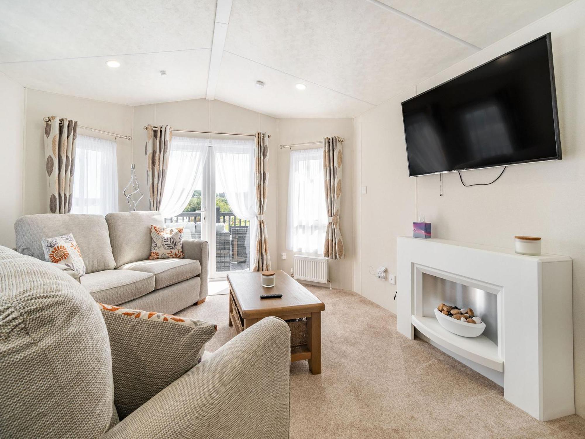 Red Wood Lodge - Uk40849 สการ์โบโรห์ ภายนอก รูปภาพ