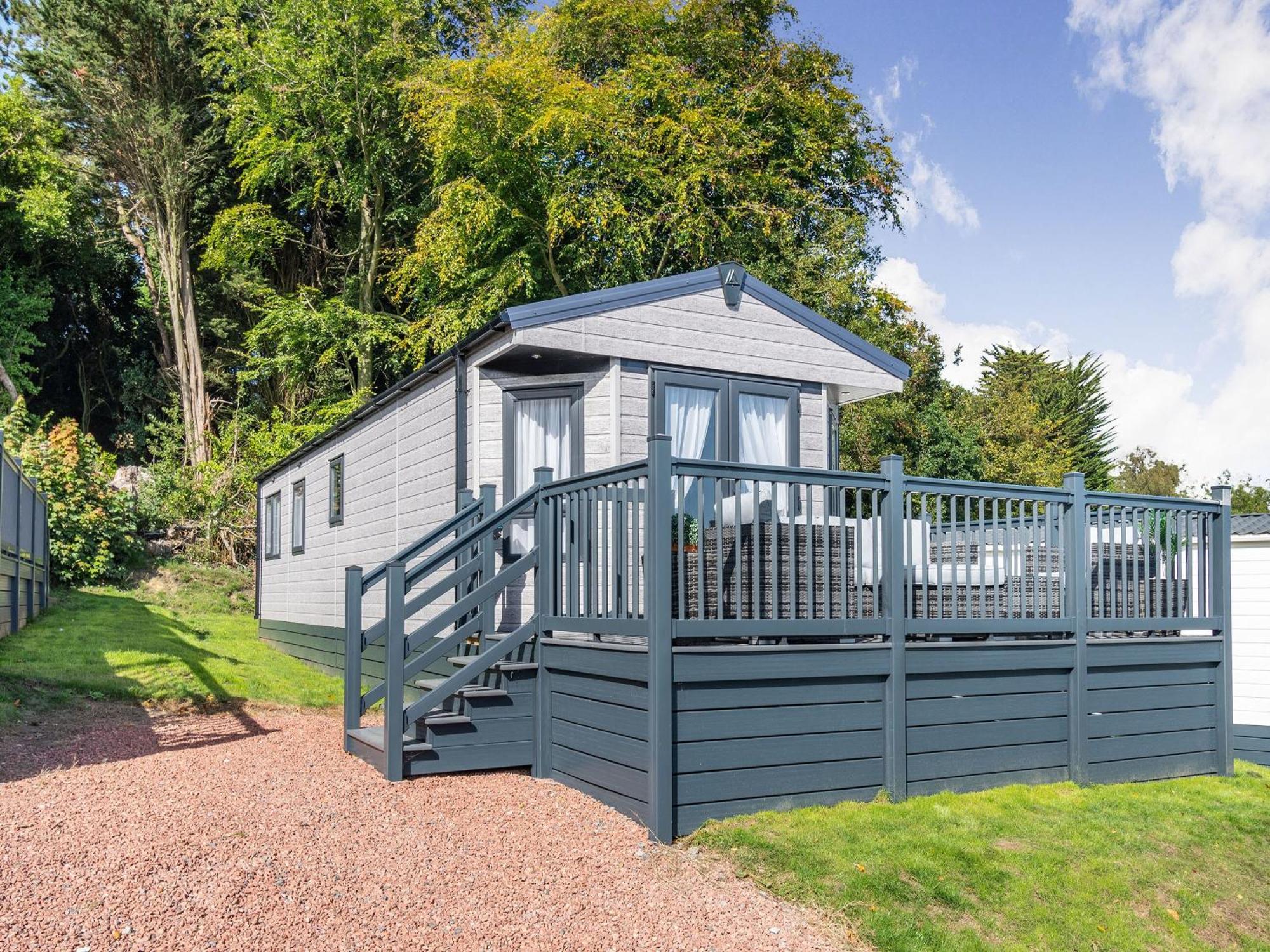 Red Wood Lodge - Uk40849 สการ์โบโรห์ ภายนอก รูปภาพ
